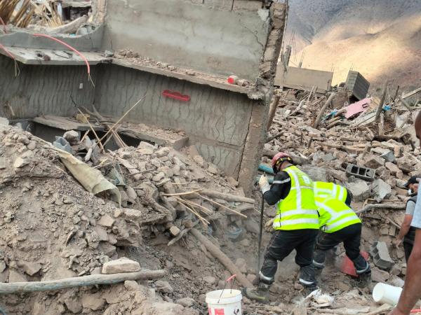 خبير مغربي يُقدّر الكلفة الاقتصادية لزلزال الحوز بأرقام ضخمة