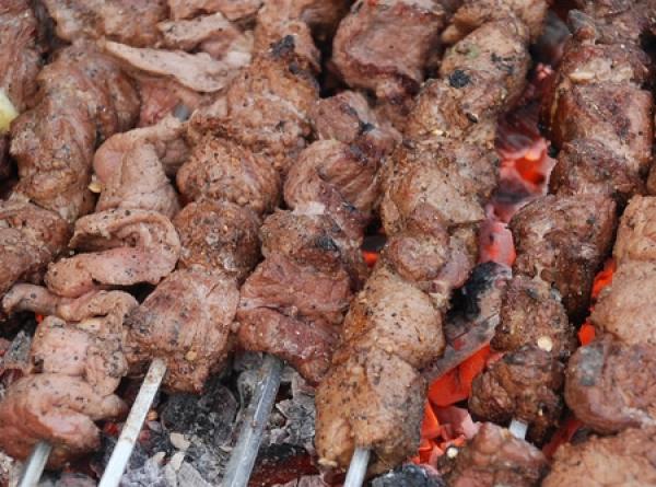 اللحم المشوي على الطريقة الشرقية