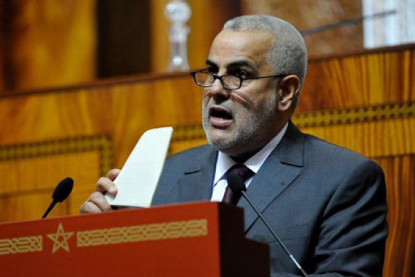 الحكومة تقترح تحسين الدخل بالتخفيض الضريبي والرفع من التعويضات العائلية