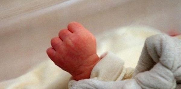 غليان بالعونات بعد العثور على رضيع ميت ضحية علاقة غير شرعية