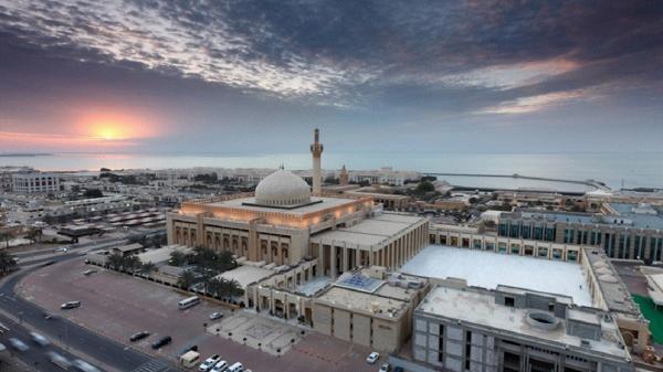 رغم استمرار تسجيلها أكثر من  500 إصابة يوميا..دولة عربية جديدة تستعد لفتح المساجد وتشغيل الطيران