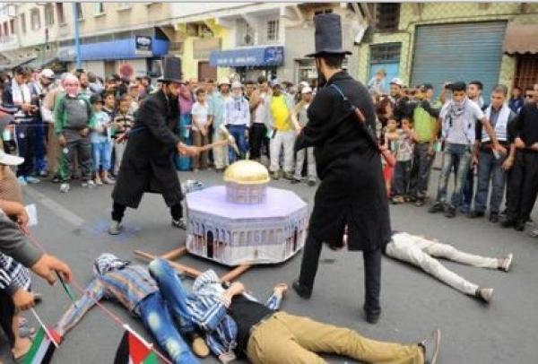 الصحف الإسرائيلية تنتقد المغرب وتصف مسيرة الدار البيضاء التضامنية ب"دعم الإرهاب الفلسطيني"