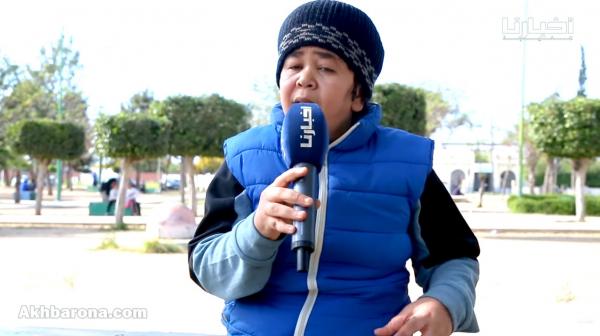 الكوميدي لمخنتر: 10 دراهم روشارج وصلتني لقلوب المغاربة وبسبب الحكرة غدي نقلبها غناء باش نخدم