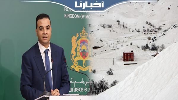 الحكومة تعلن فتح 57 محورا طرقيا بعد موجة سوء الأحوال الجوية