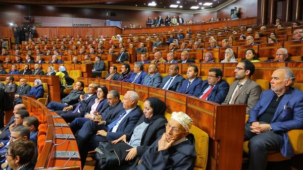 البيجيدي: البام يناور المغاربة وهذه حقيقة موقفه من "تقاعد البرلمانيين"