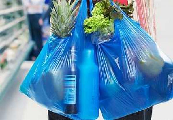 تفاصيل ومستجدات تغيير وتتميم قانون منع الأكياس البلاستيكية