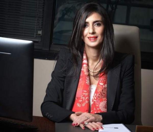 الوزيرة المفاجأة في حكومة "العثماني"...خبيرة تأمين براتب شهري يفوق 30 مليون سنتيم