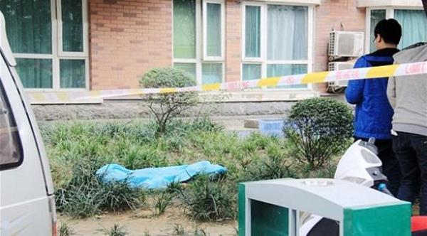 ترمي بنفسها من الطابق الـ17 بسبب فشلها في مقابلة عمل