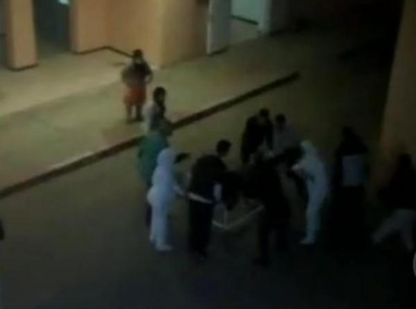 مؤلم.."مخزني" يلقي بنفسه من الطابق الأول داخل مستشفى خنيفرة  وسط صدمة المواطنين