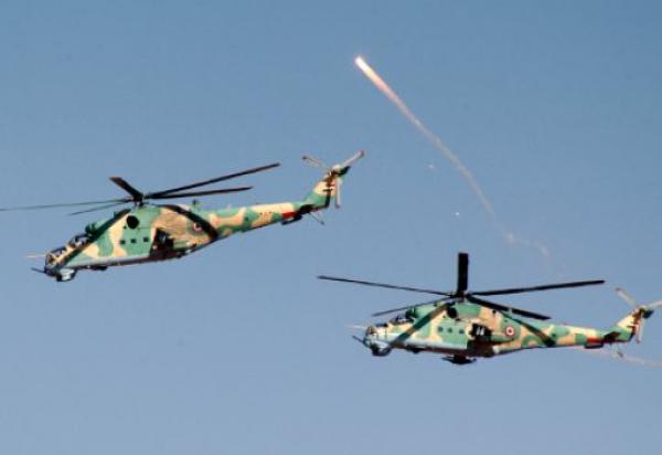 مروحيات سورية خلال مناورات تدريبية للجيش