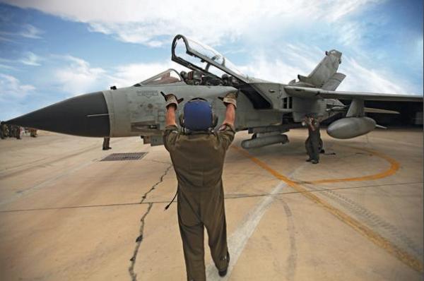 غارة إسرائيليّة أم اتهام باطل... الأسد غارق في متاعبه ولن يرد