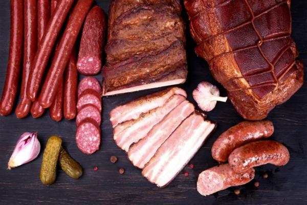 أطعمة تحفز تطور السرطان