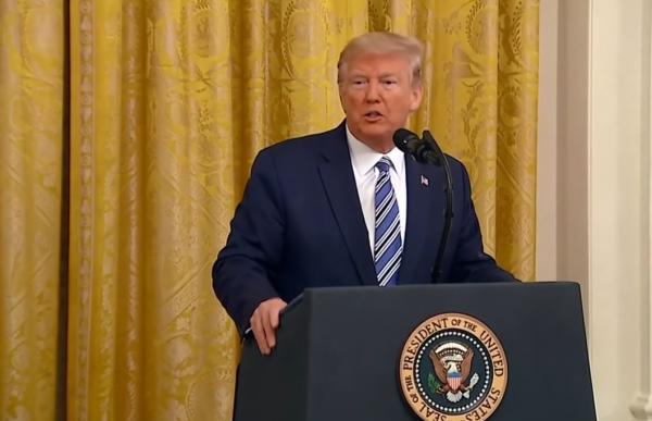 ترمب: الإصابات بكورونا ستنزل إلى الصفر