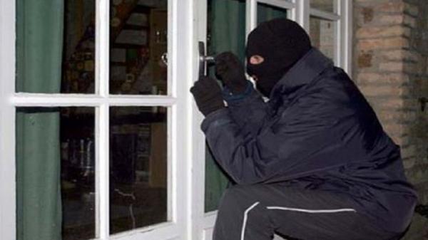 سارق المستوصفات يسقط في قبضة الأمن