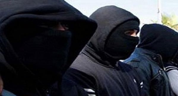 خطير...عصابة ملثمة تهاجم تلاميذ إحدى الإعداديات وتقوم بسلب ما في حوزتهم