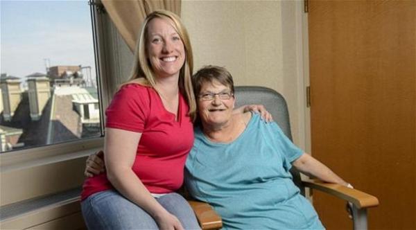  مارثا روبنسون وابنتها ماري (نيويورك دايلي نيوز) 