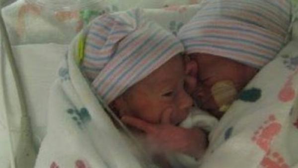 عاجل : وفاة رضيعين شقيقين بايت عميرة في ظروف غامضة