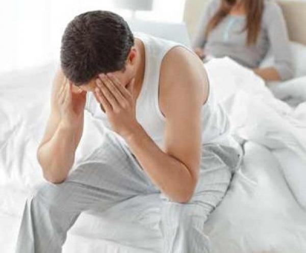 القذف المتأخر لدى الرجل يتأرجح بين مشكلات نفسية وجسدية