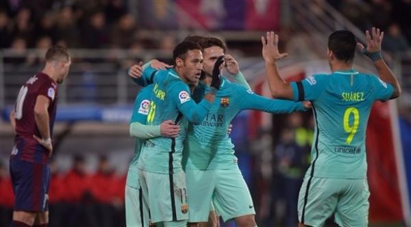 برشلونة يكتسح إيبار برباعية