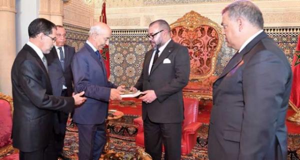 الزلزال مستمر..إعفاء مجموعة من الكتاب العامين للوزرات وأخرون في الطريق