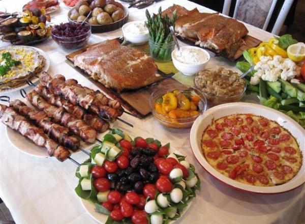 هذا ما قرره وكيل الملك في حق أحد الاعيان بعد إقامته مأدبة عشاء حضرها أزيد من 200 شخص