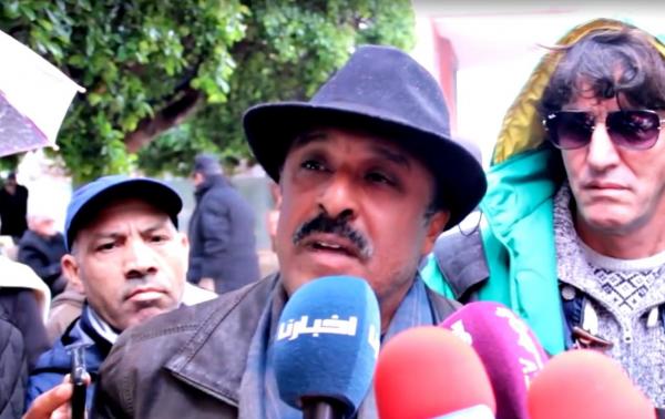 في العناية المركزة..الفنان سعيد الناصيري يطلب من متابعيه الدعاء لشقيقه المصاب بفيروس "كورونا" (فيديو)