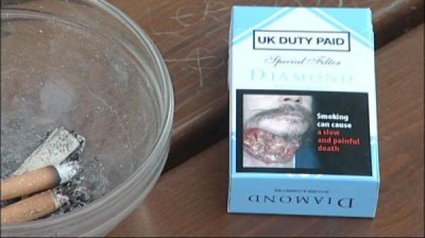  الترهيب من التدخين على العلب للمساعدة على الإقلاع