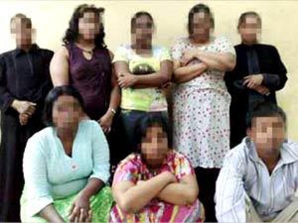 مداهمة وكر للدعارة بالخبازات بالقنيطرة واعتقال وسيطة مشهورة باسم بنت العروبي	