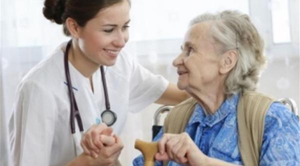 ما الفحوصات اللازمة لكبار السن؟