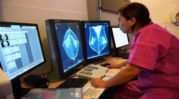 كمبيوتر يُشخص حالات سرطان أفضل من أطباء جلد
