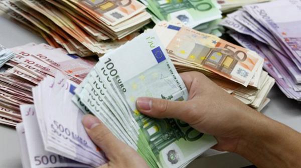 ارتفاع بنسبة 25,2 بالمائة في حجم مداخيل الاستثمارات الأجنبية المباشرة إلى غاية متم دجنبر 2013