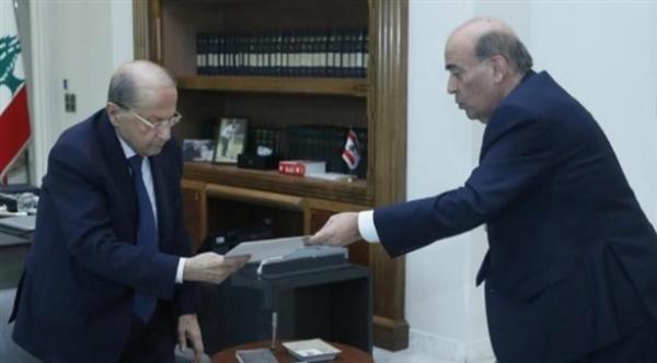 بعد إساءته لدول الخليج..وزير الخارجية اللبناني يقدم إستقالته