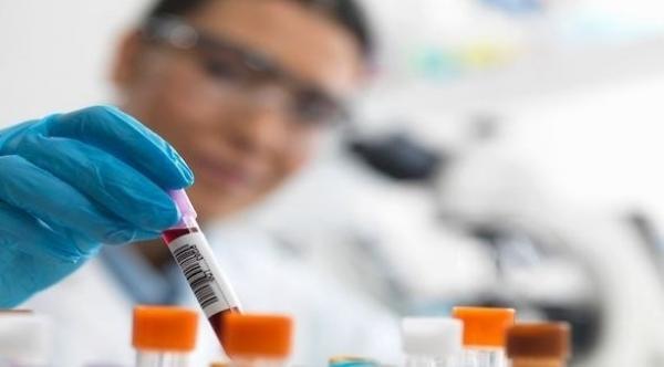 بريطانيا تطلق أكبر تجربة في العالم لاختبار دم سينقذ حياة الملايين