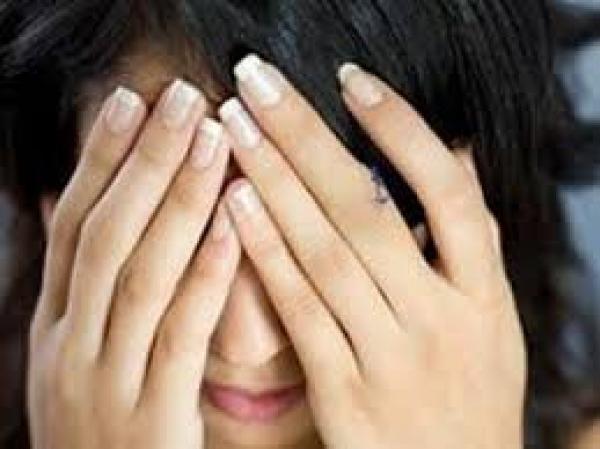 بالفيديو.. رجل «عاري» يحاول خطف سيدة في أحد شوارع لوس أنجلوس