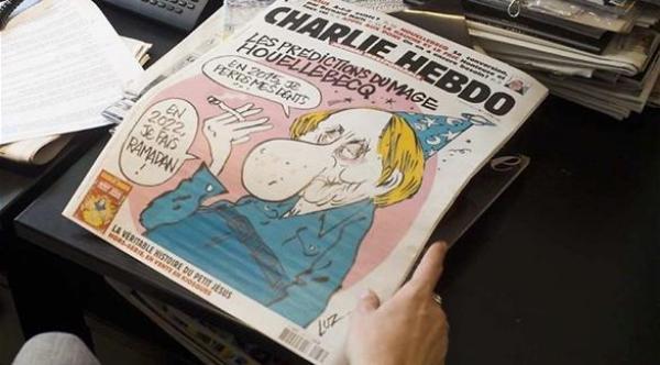 بعد الهجوم على الصحيفة ممولون يقررون المساعدة لطباعتها في مليون نسخة الأربعاء القادم(شارلي ابدو) 