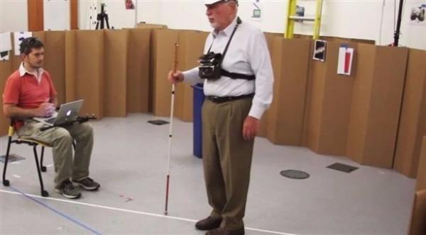 نظام جديد يساعد على توجيه ضعاف البصر بكاميرا "3D"