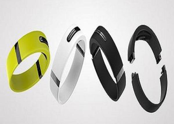 سوار Reign من Jaybird يخبرك متى تقوم بأداء الرياضة !