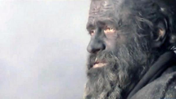 وفاة "أقذر رجل في أوروبا" بعد إحراق كل ما يملك