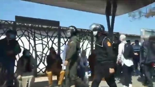 مطاردات وتدخل أمني لفض احتجاجات الأساتذة  المتعاقدين بالرباط