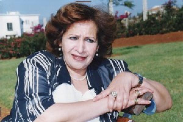 نقل الممثلة عائشة مهماه إلى أحد مستشفيات الدار البيضاء إثر وعكة صحية