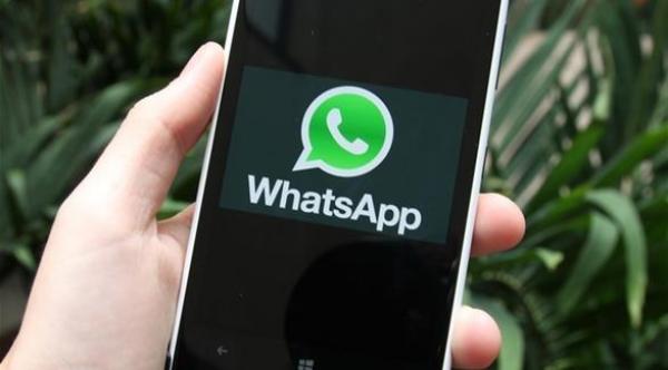 بلدية دبي تستعين بـ "الواتس آب" للقضاء على الشائعات