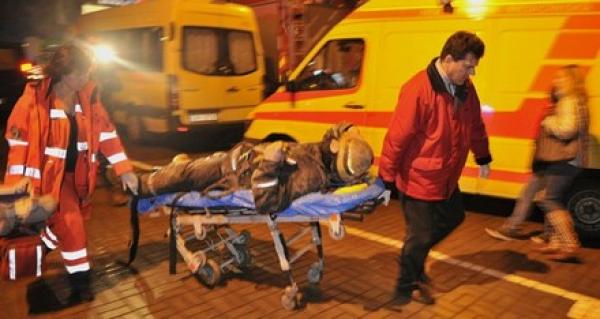 انهار السقف على الجمهور فانتحر مسؤول الأمن