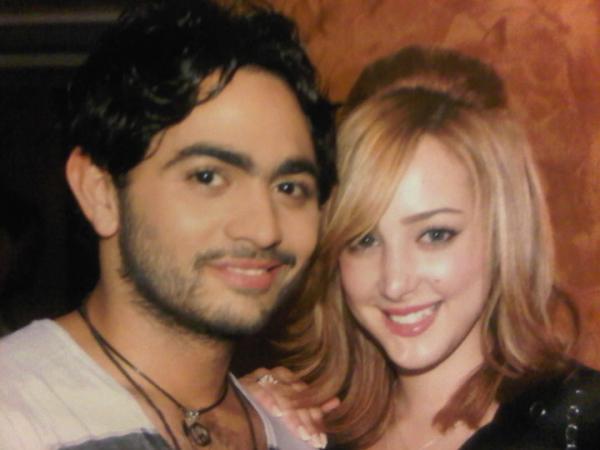 تامر حسني يعلن زواجه من المغربية بسمة بوسيل 