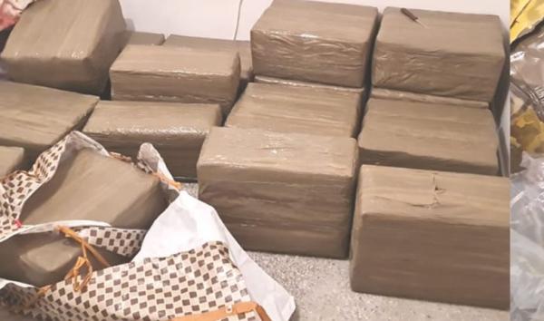 القبض على أصحاب الحاوية المعدنية المتخلى عنها بمربد للسيارات بالدر البيضاء