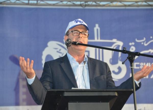 "بنشماس" يُسَرِّحُ 20 صحفيا وتقنيا من جريدة الحزب والوضع المالي للبام جد صعب