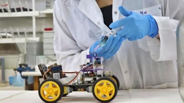 علماء يبتكرون روبوت قادر على تمييز الروائح أكثر من الإنسان بمئات المرات