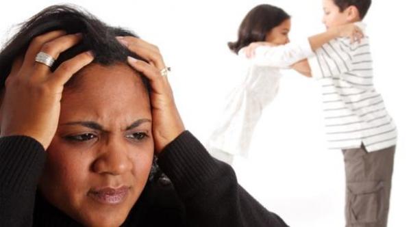 كيف يدير الآباء مواقف الغضب من الأبناء؟