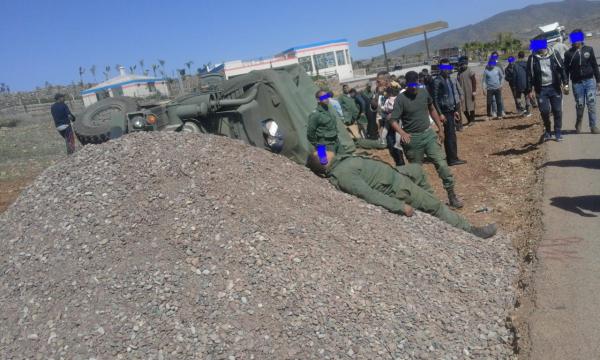 حالة استنفار بجبال أزيلال بعد انقلاب شاحنة عسكرية محملة بالجنود