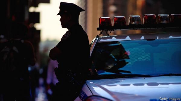 الشرطة الأمريكية تحبط محاولة تهريب سجين لأداة حادة بعدما خبأها بطريقة لا تخطر على بال