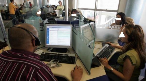 مستقيم الشلحاوي يكشف لـ " أخبارنا " ما يجهله المغاربة عن مراكز الاتصال "centres d'appels" (فيديو)